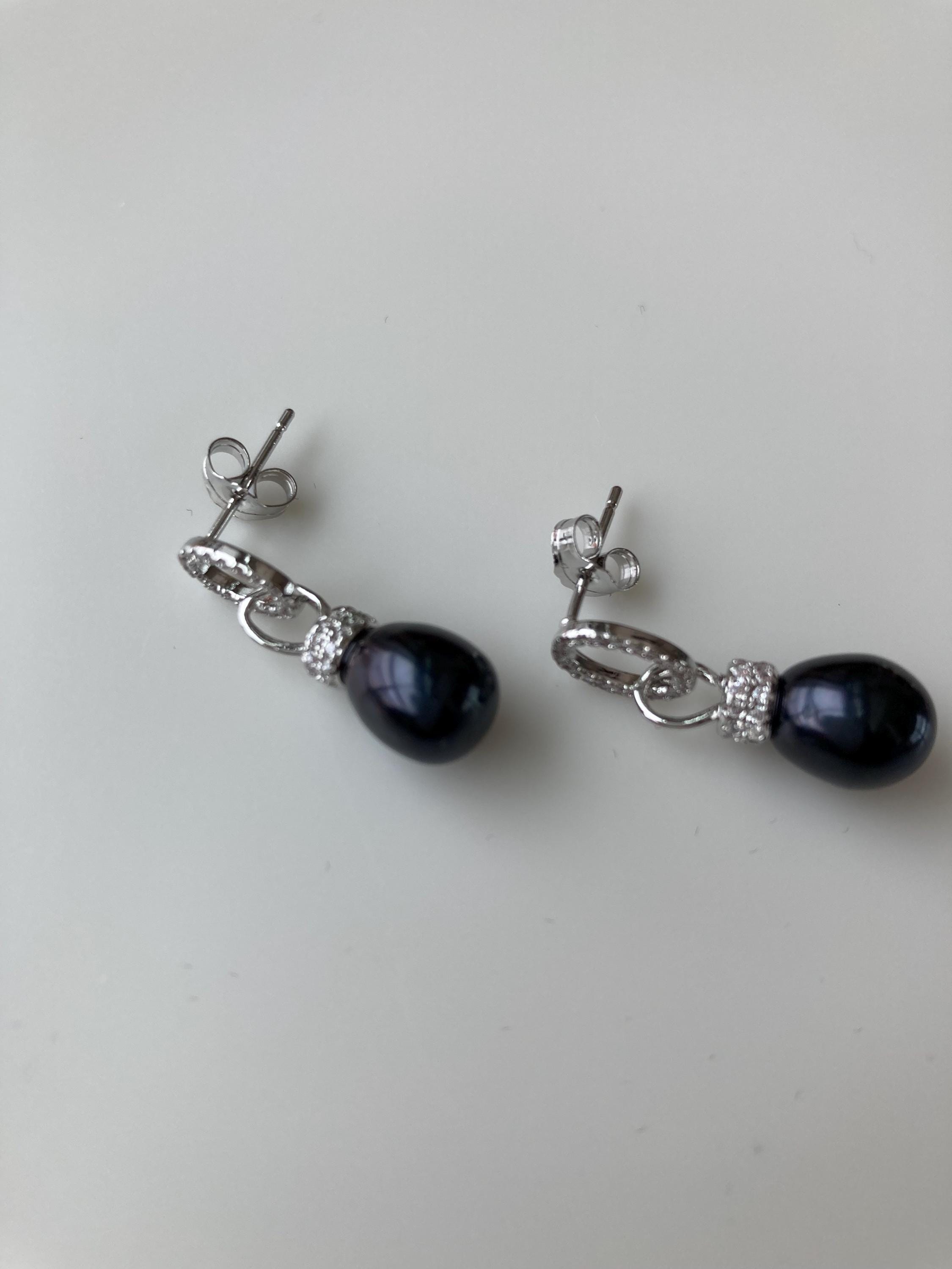 Austrian Black Pearl Earrings