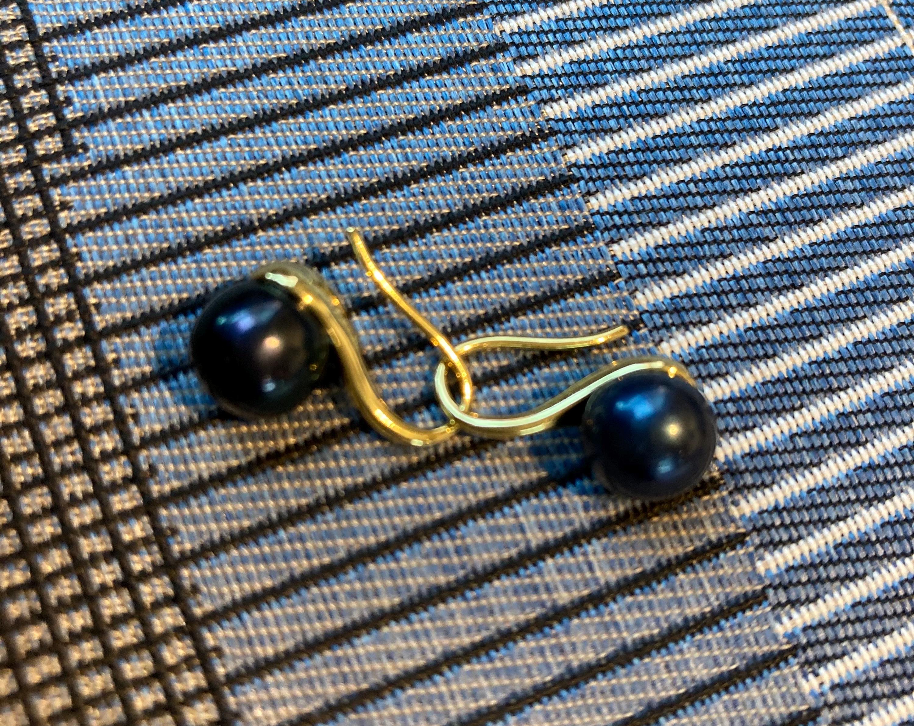 Little Black Pearl Earrings
