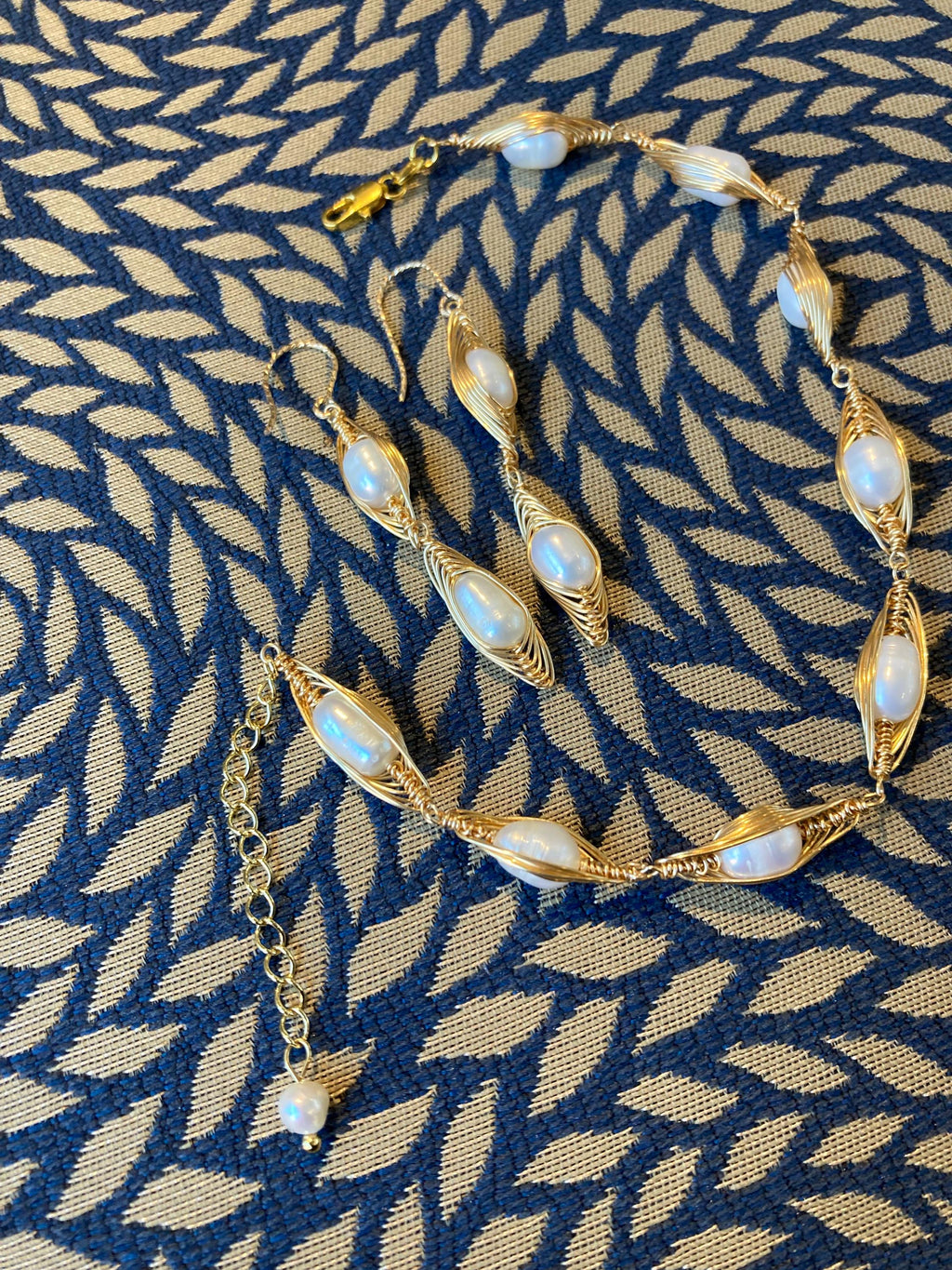 SIGNATURE Gallery Pearl Bracelet