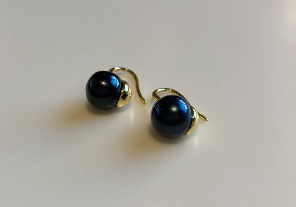 Little Black Pearl Earrings