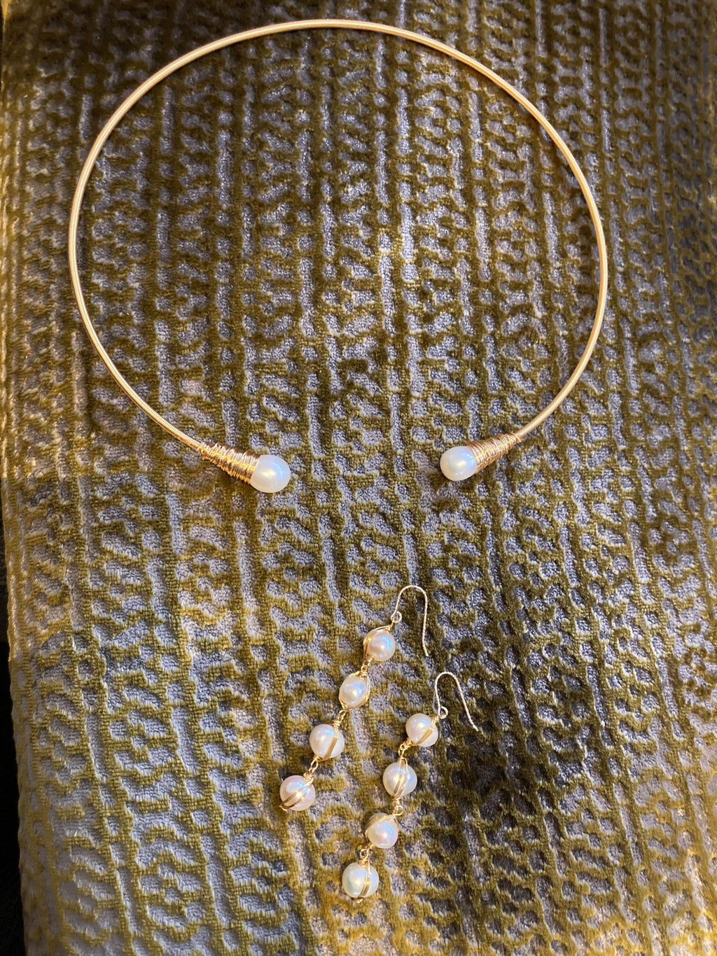 SIGNATURE (Hand Designed) AKOYA Pearl Choker