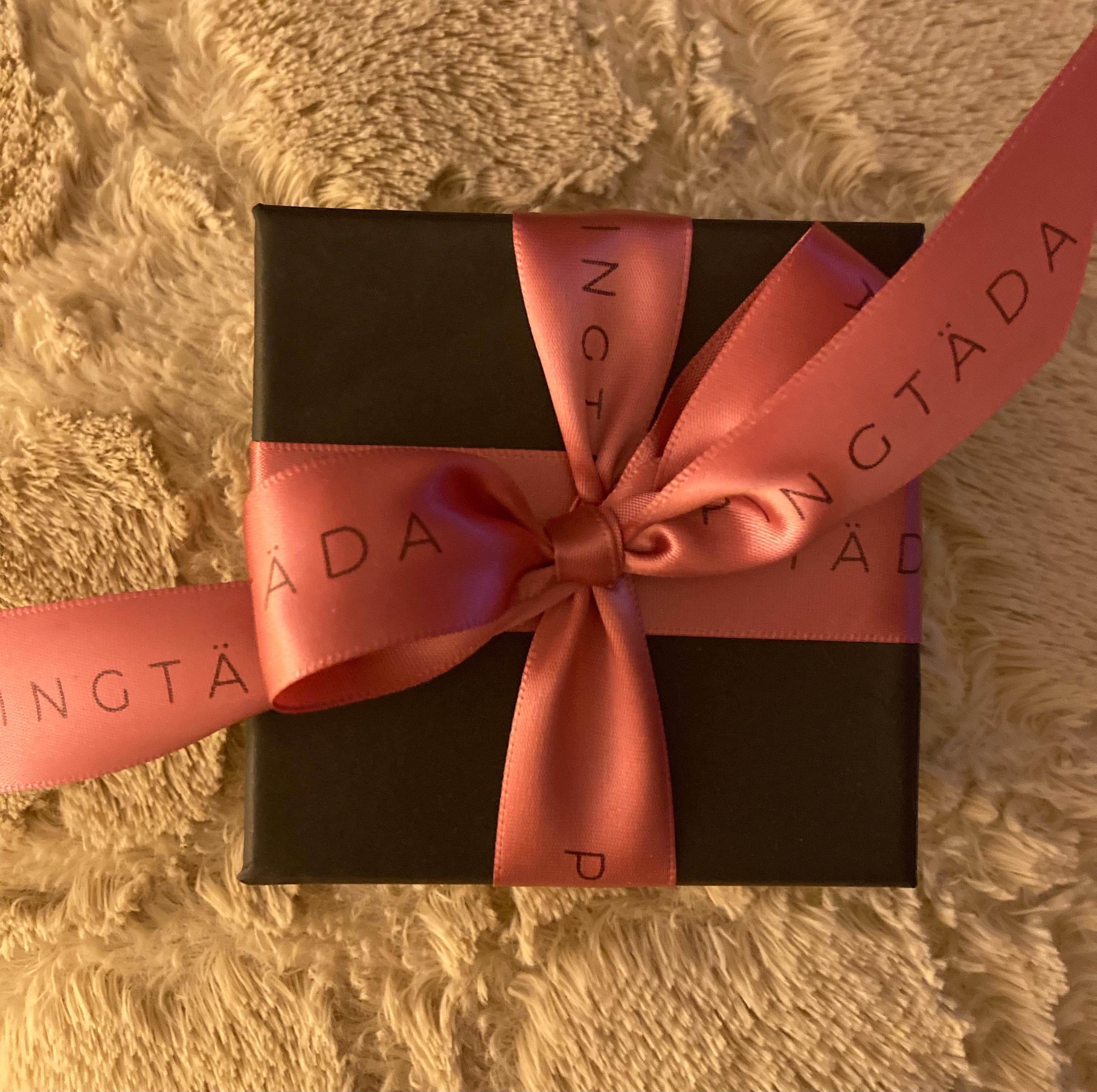 Little Black Pearl Earrings